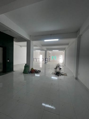 Hình ảnh Mặt Tiền Ngô Quyền 8 Tầng Thang Máy cần cho thuê
