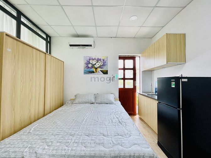 Hình ảnh Studio trung tâm Quận 1 mặt tiền đường Nam Quốc Cang