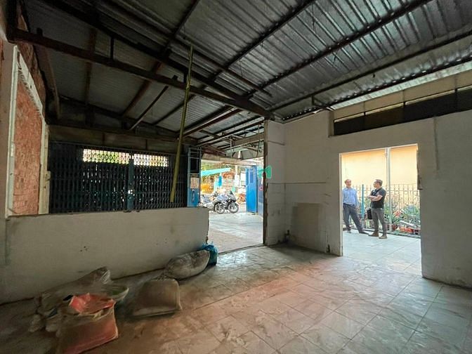 Hình ảnh Cho thuê nhà mặt tiền đường trần não quận 2