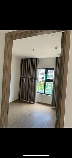 Hình ảnh Cho thuê CH Vinhomes 3PN bếp rèm view hồ bơi 8tr/tháng cực thoáng mát