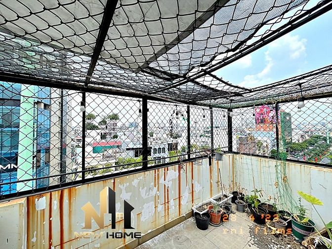 Hình ảnh Cho Thuê Căn Hộ Có Ban Công Thang Máy mặt tiền đường Phan Xích Long PN