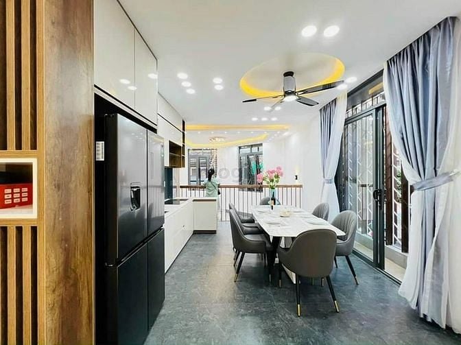 Hình ảnh Siêu Phẩm, Thang Máy, 7 Tầng, Thống Nhất, Phường 10, Quận Gò Vấp
