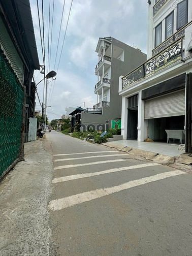 Hình ảnh Bán đất mặt tiền đường số 4. P long  trường .Q9