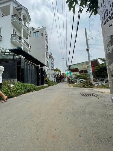 Hình ảnh Bán đất mặt tiền đường số 4. P long  trường .Q9