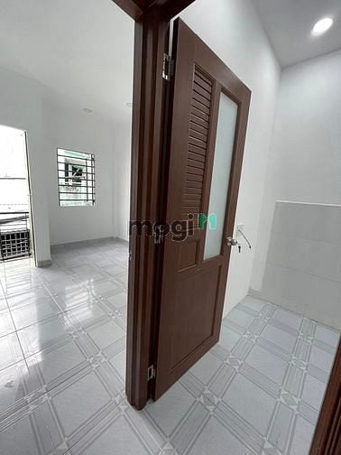 Hình ảnh Bán nhà quận 7 ngay cầu phú mỹ 2.6 tỷ