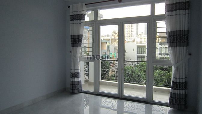 Hình ảnh MT mới xây trương công định giá tốt