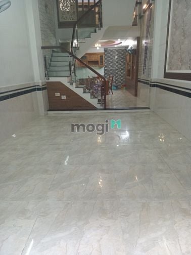 Hình ảnh Cho thuê nhà mới khu đồng bộ Hoàng Bật Đạt P.15 Tân Bình có nội thất