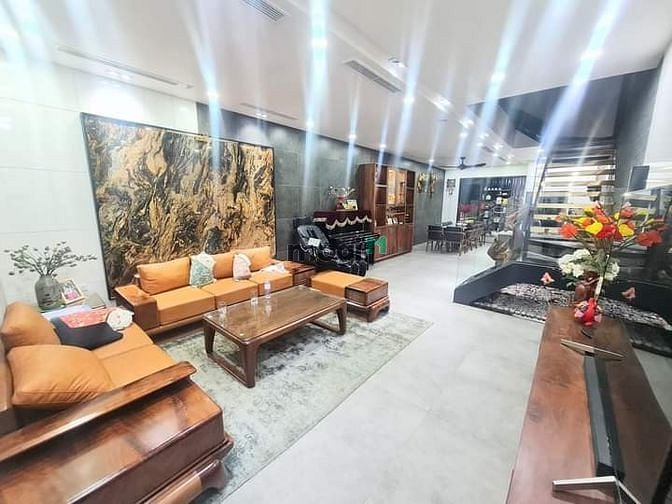 Hình ảnh Bán nhà phố văn cao, 79m2, thiết kế sang trọng, thang máy c, ở sướng,