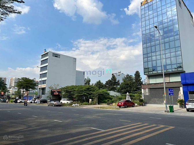 Hình ảnh Mở Bán đất mặt tiền đường Trương Văn Bang Quận 2 . DT 100m2
