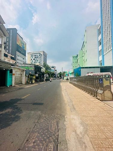 Hình ảnh Cho thuê biệt thự đường Trần Quốc Toản, Quận 3