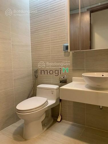 Hình ảnh Cần bán gấp CHCC Carillon 1, Quận Tân Bình DT: 66m2 2PN 2WC