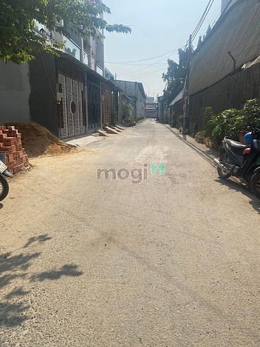 Hình ảnh BÌNH TÂN - 4 TẦNG- MỚI - Đẹp - Sổ Vuông - HXH - Ở LIỀN