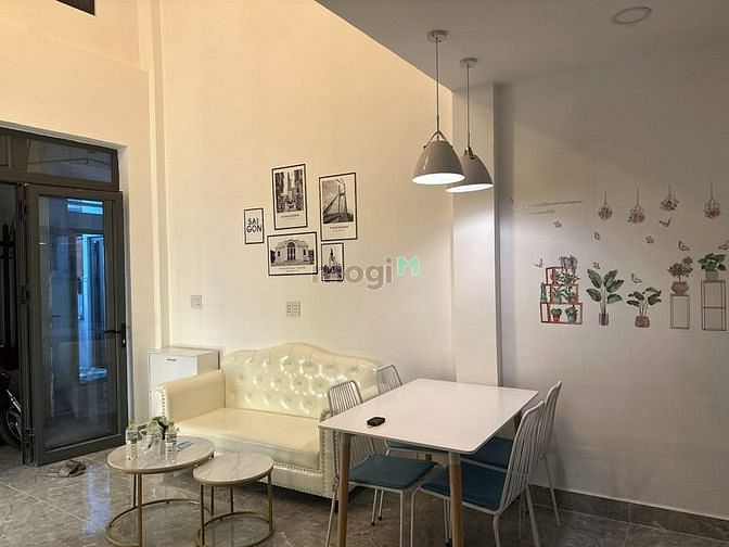 Hình ảnh Nhà mới Phạm Văn Bạch dọn ở ngay, 3 Phòng, 3 tỷ 3 bớt lộc