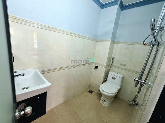 Hình ảnh Mb6623 nạp rút nhanh chóng cửa sổ full nội thất ngay đường Vĩnh Khánh