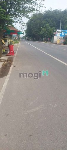 Hình ảnh cho thuê kho xưởng đường số 2,4.700m, hóc môn