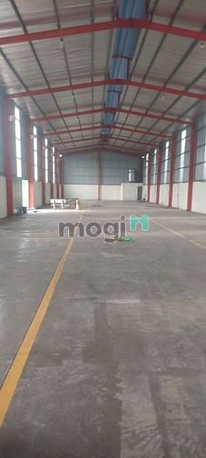 Hình ảnh cho thuê kho xưởng đường số 2,4.700m, hóc môn