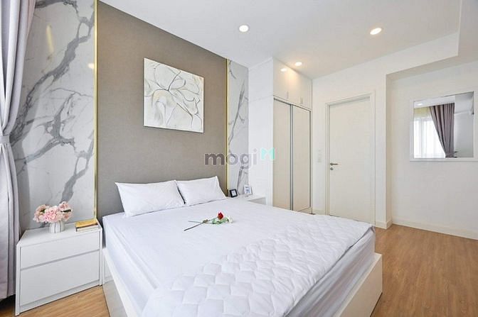 Hình ảnh Nhà đẹp, view hồ bơi mát mẻ, nội thất cực sang, xịn, mịn