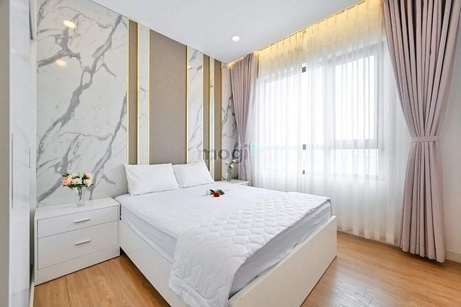 Hình ảnh Nhà đẹp, view hồ bơi mát mẻ, nội thất cực sang, xịn, mịn