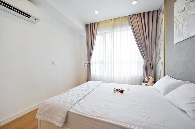 Hình ảnh Nhà đẹp, view hồ bơi mát mẻ, nội thất cực sang, xịn, mịn