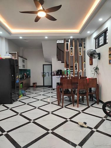Hình ảnh Bán nhà riêng Cầu Giấy Đẹp - Rẻ -2 thoáng