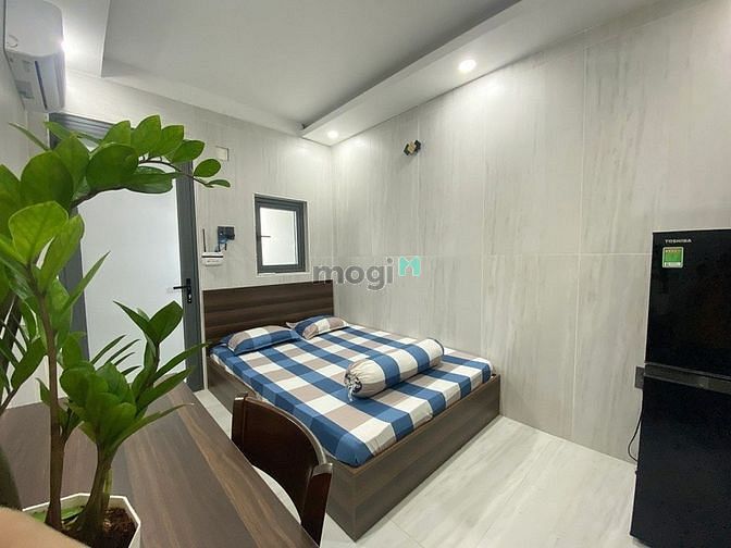 Hình ảnh Cho thuê CHDV cửa sổ thoáng mát ngay trung tâm Quận 1