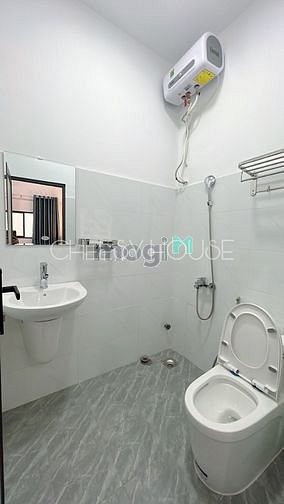 Hình ảnh Studio Full Nội Thất Ngay Sân Bay_Hoàng Văn Thụ_Vòng Xoay Lăng Cha Cả