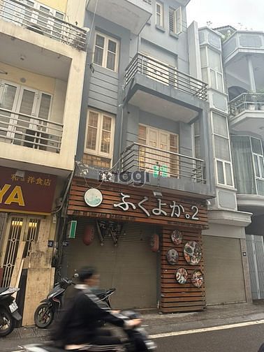 Hình ảnh Cho thuê nhà mặt phố Vạn Bảo - Ba Đình.