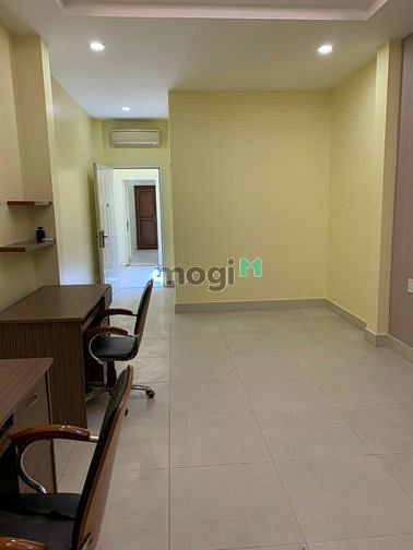 Hình ảnh Cho thuê nguyên căn 4,5x25 trệt 3L 20tr