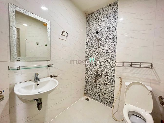 Hình ảnh Mb6623 nạp rút nhanh chóng Full nội thất với giá siêu hời Ngay Q1