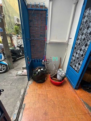 Hình ảnh Cho thuê nhà nguyên căn 2pn chỉ 7 triệu 5