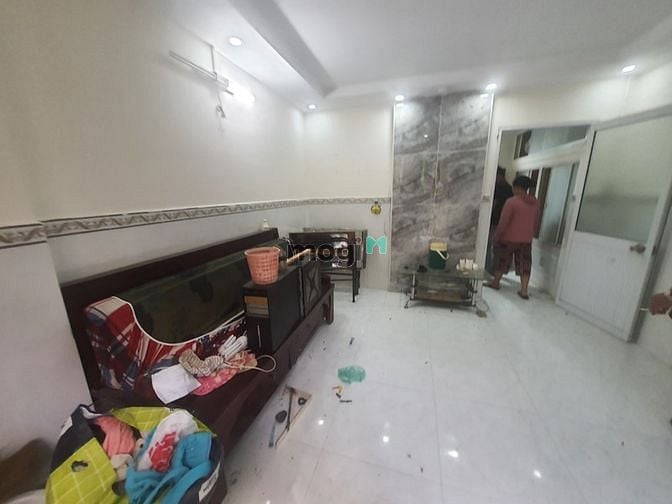 Hình ảnh 7tr/tháng: Hẻm 772/5 Đoàn Văn Bơ, 1 lầu, 2PN, 2wc, nhà mới