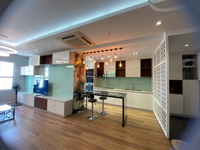 Hình ảnh Cần cho thuê Trang Chủ MB66.COM / Đăng Ký Tặng 66K Sunrise Central - Nguyễn Hữu Thọ, quận 7 (đối diện