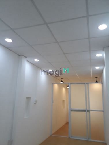 Hình ảnh Cho thuê nhà mặt hẻm rộng Nguyễn Đình Chiểu P2 Q3