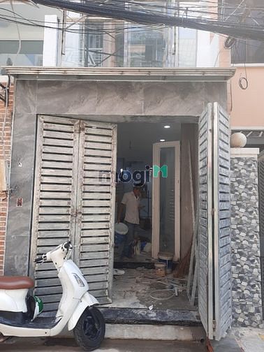 Hình ảnh Cho thuê nhà hẻm 8m, hẻm thông bàn cờ Lê Văn Sỹ P1 Tân Bình