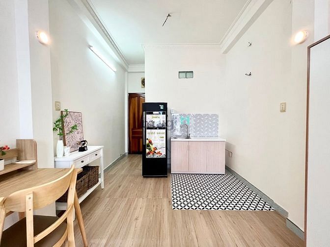 Hình ảnh Studio balcony- Q3- Đầu đường Cao Thắng gần BV Từ Dũ