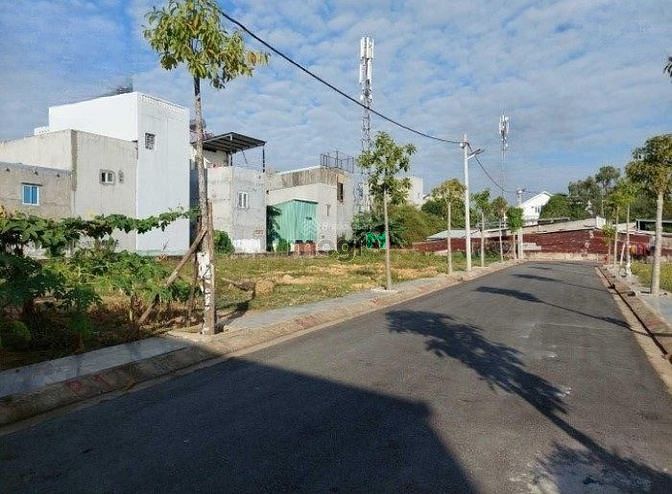 Hình ảnh Cần bán nhanh các lô đất đa dạng diện tích từ 100m2 từ 2ty2 tại Quận 2