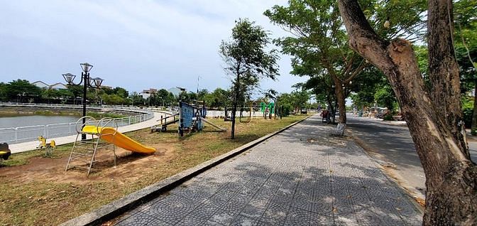 Hình ảnh Lo Dat 3 mat tien Xay Khach San Hoi An Da Co Giay Phep Xay Dung 5 Sao