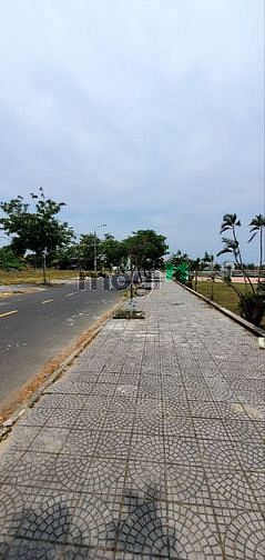 Hình ảnh Lo Dat 3 mat tien Xay Khach San Hoi An Da Co Giay Phep Xay Dung 5 Sao