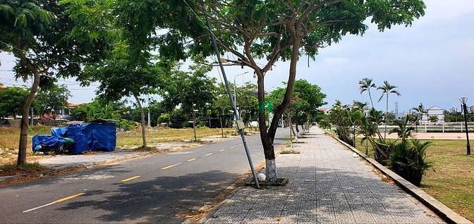 Hình ảnh Lo Dat 3 mat tien Xay Khach San Hoi An Da Co Giay Phep Xay Dung 5 Sao