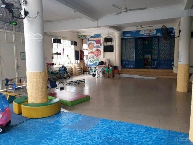 Hình ảnh Cho Thuê Nhà Nguyên Căn 2 Mặt Tiền Võ Oanh Bình Thạnh chỉ 220 triệu/th