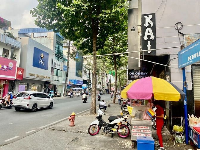 Hình ảnh Cho thuê Mặt tiền khủng Đường 3/2, Phường 8,  Quận 10