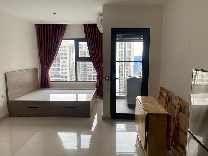 Hình ảnh Vinhomes Studio full từ a-z view hồ bơi cực chill ở được ngay !