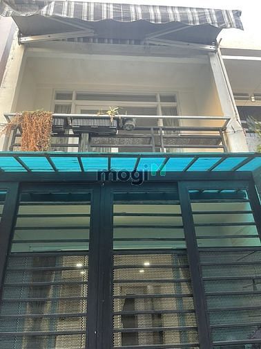 Hình ảnh Cho thuê nhà 12 triệu 2 phòng Bạch Đằng P15 Bình Thạnh