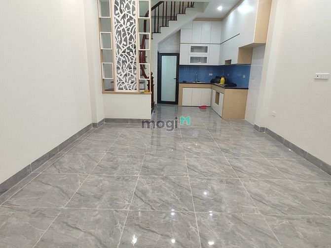 Hình ảnh Chỉ 2,15 tỷ có nhà mới xây 5 tầng cách Mỹ Đình 7km, sổ vuông, ngõ rộng