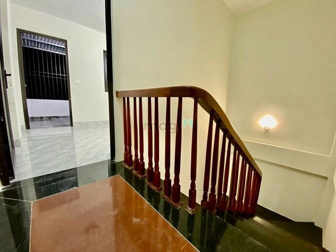 Hình ảnh Chỉ 2,15 tỷ có nhà mới xây 5 tầng cách Mỹ Đình 7km, sổ vuông, ngõ rộng