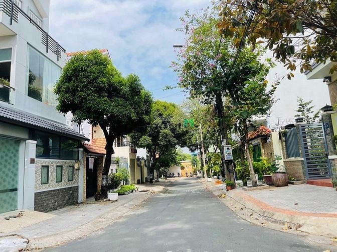 Hình ảnh Mở bán đất cực hiếm 100m2, đường Tú Xương, Hiệp Phú . Q9 giá 2tỷ