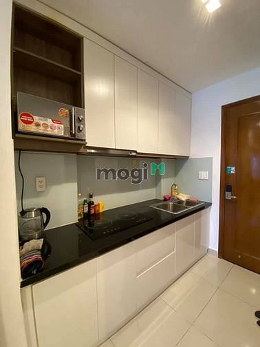 Hình ảnh Mb6623 nạp rút nhanh chóng studio chung cư Sky Center Phổ Quang cho thuê giá chỉ 11tr/th
