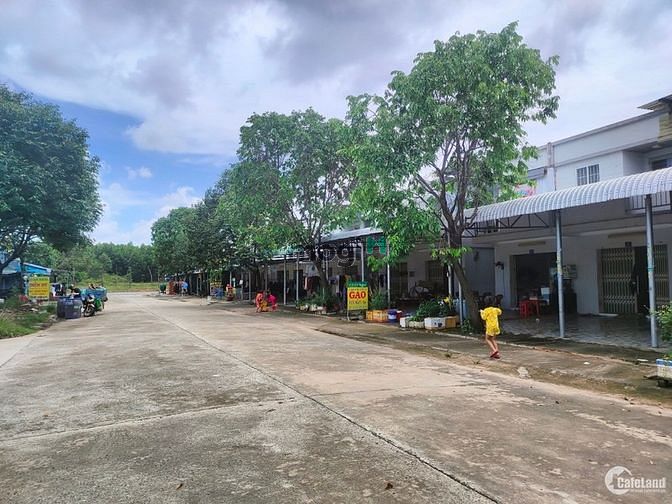 Hình ảnh Đáo hạn MB66 là nhà cái uy tín hàng đầu tại Việt Nam cần bán nhanh miếng đất 300m2, gần KDL Đại Nam