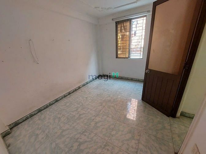 Hình ảnh Cho thuê Hẻm Xe Tải Nguyễn Gia Trí (D2) P25, Bình Thạnh.