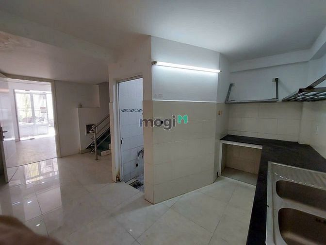 Hình ảnh Cho thuê Hẻm Xe Tải Nguyễn Gia Trí (D2) P25, Bình Thạnh.